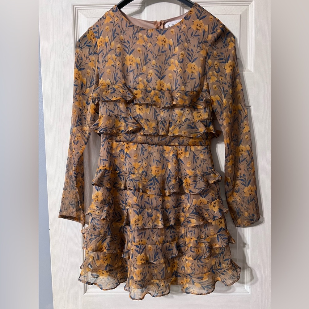 Morgan Claire Long sleeve floral dress - Small